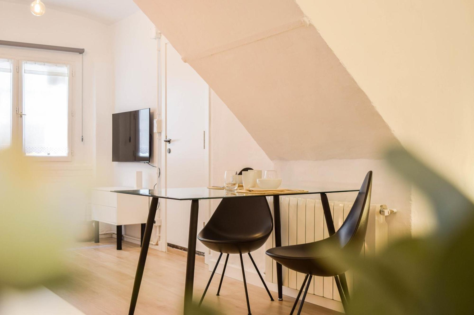 Casa Besalu Estudio En El Centro Del Pueblo Dış mekan fotoğraf