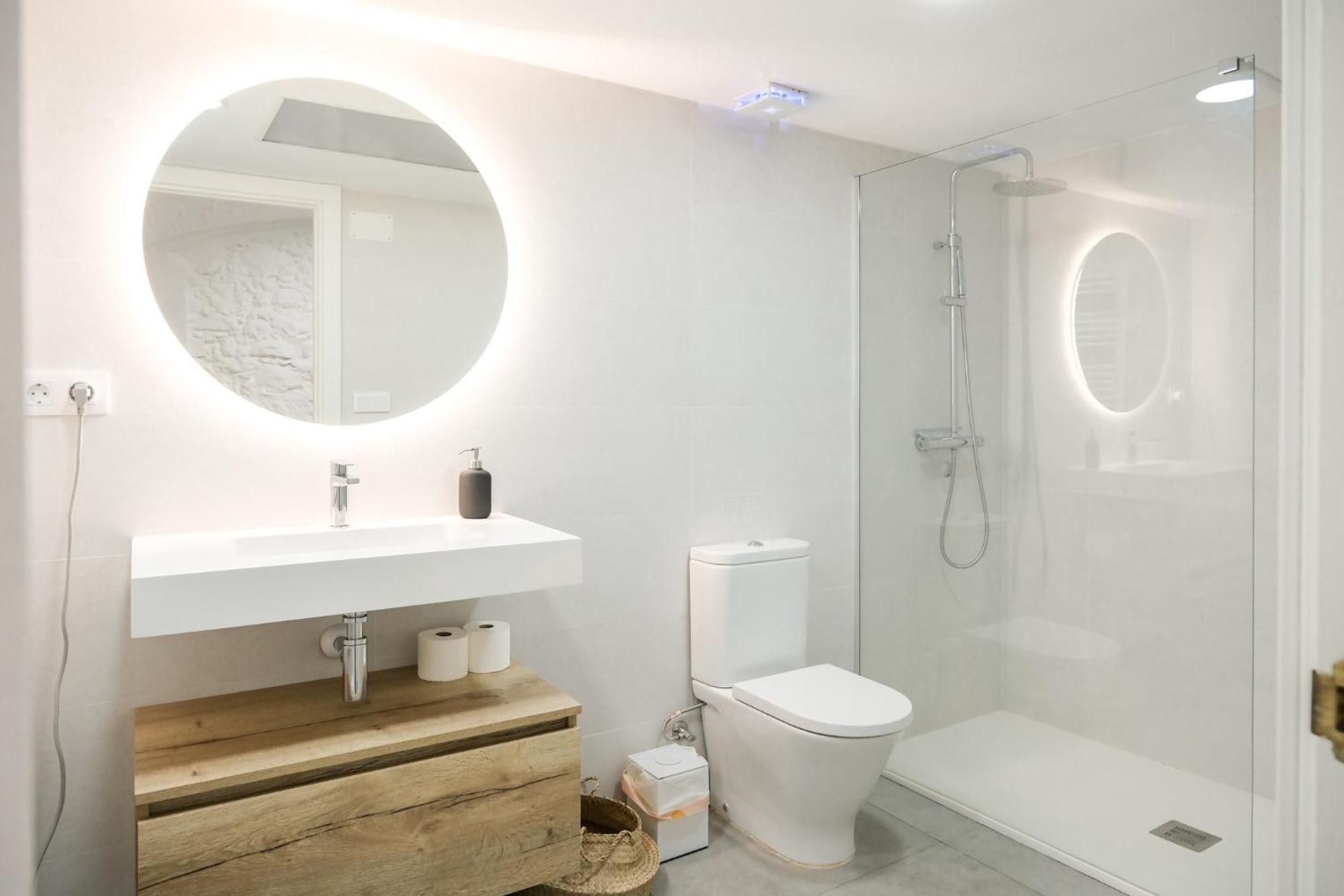 Casa Besalu Estudio En El Centro Del Pueblo Dış mekan fotoğraf