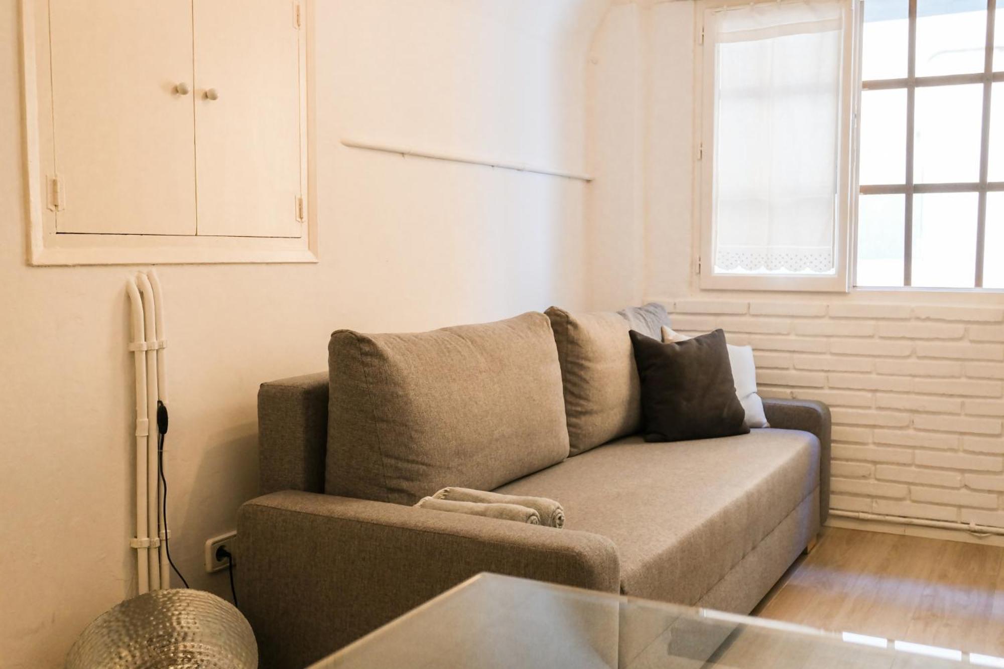 Casa Besalu Estudio En El Centro Del Pueblo Dış mekan fotoğraf